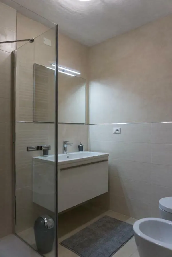 Apartment Lucky'S Apartament Marina di Pietrasanta